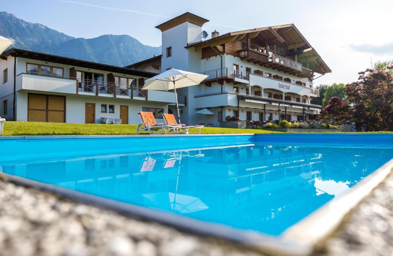 Hotel Huberhof Innsbruck Buitenkant foto